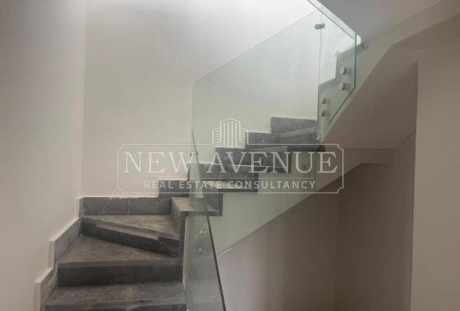 74309308 - Property Image 3