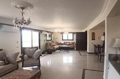 (بنتهاوس  (روف - 3 غرف نوم - 3 حمامات للايجار في شارع الشويفات - الحي الاول - التجمع الخامس - مدينة القاهرة الجديدة - القاهرة