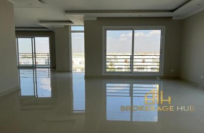Apartment - 3 Bedrooms - 3 Bathrooms for rent in Garden Residence - Hyde Park - New Cairo City - Cairo