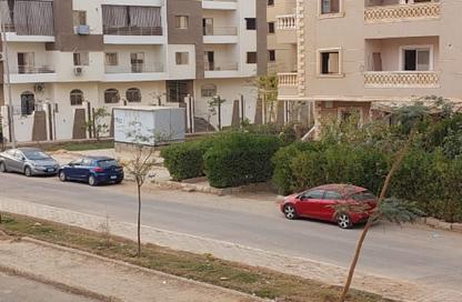 شقة - 3 - 2 للبيع في المجاورة الاولي - المنطقة التاسعة - مدينة الشروق - القاهرة