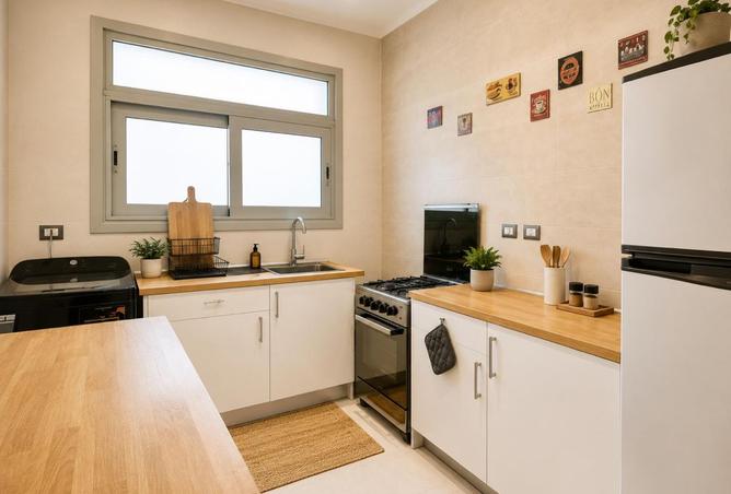 98008224 - Property Image 3