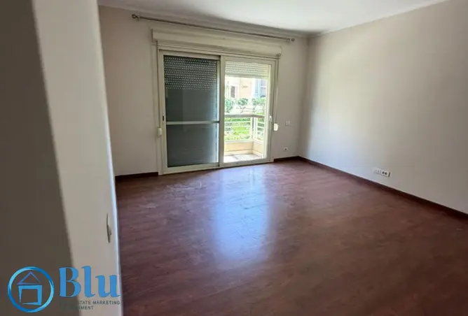 116743379 - Property Image 3