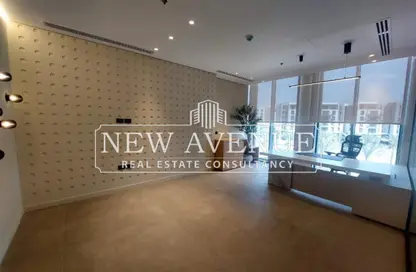 Office Space - 2 Bedrooms - 2 Bathrooms for rent in Cairo Festival City - North Investors Area - New Cairo City - Cairo