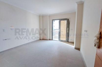 Apartment - 3 Bedrooms - 3 Bathrooms for rent in Sawary - Alexandria Compounds - Alexandria Apartment - 3 Bedrooms - 3 Bathrooms for rent in Sawary - Alexandria Compounds - Alexandria
