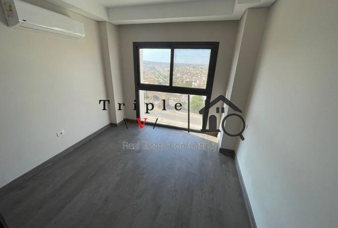 97148272 - Property Image 3