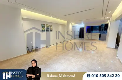 شقة - 3 غرف نوم - 2 حمامات للايجار في سان ستيفانو - حي شرق - الاسكندرية