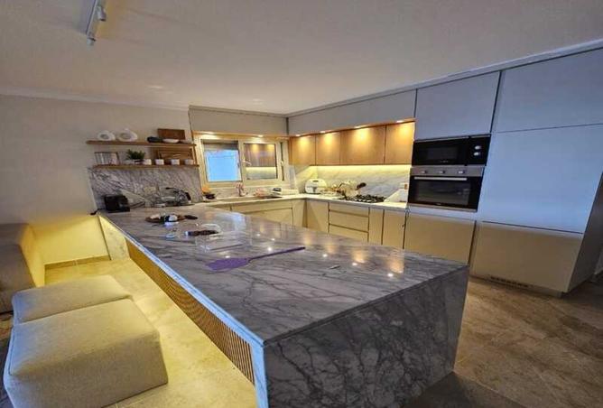 8542219 - Property Image 2