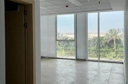 عيادة - غرفة نوم - 1 حمام للبيع في سينترو زايد - كمبوندات الشيخ زايد - الشيخ زايد - الجيزة