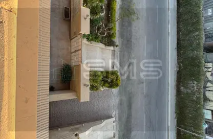 شقة - 3 غرف نوم - 3 حمامات للبيع في غرب الجولف - كمبوندات القطامية - القطامية - مدينة القاهرة الجديدة - القاهرة