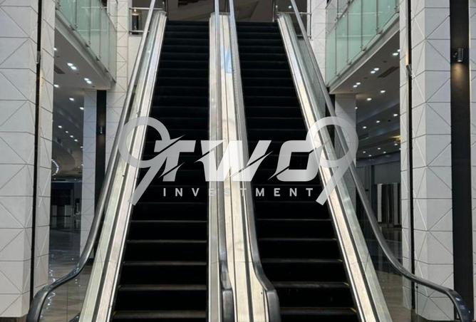 8338000 - Property Image 3