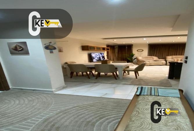 72710283 - Property Image 2