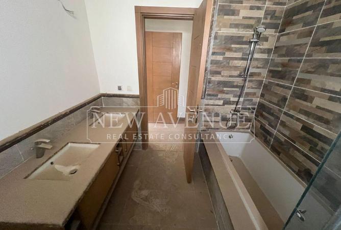 102621546 - Property Image 2