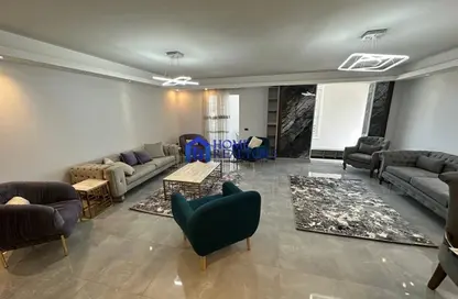 شقة - 3 غرف نوم - 3 حمامات للايجار في غرب الجولف - كمبوندات القطامية - القطامية - مدينة القاهرة الجديدة - القاهرة