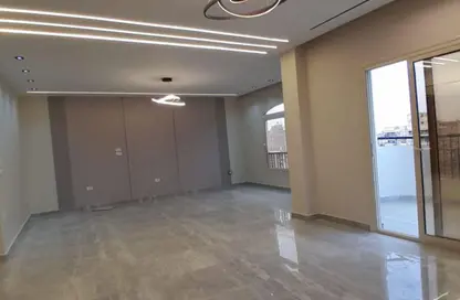 Apartment - 3 Bedrooms - 2 Bathrooms for sale in Mostafa Al Nahas St. - 6th Zone - Nasr City - Cairo