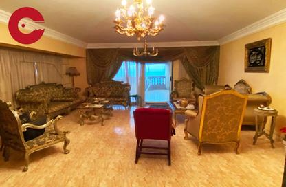 Apartment - 3 Bedrooms - 2 Bathrooms for sale in Camp Chezar - Hay Wasat - Alexandria