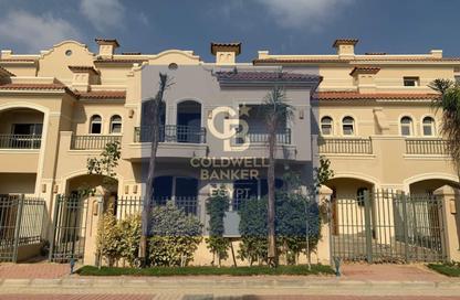 Townhouse - 3 Bedrooms - 3 Bathrooms for sale in Al Patio 5 East - El Patio - El Shorouk Compounds - Shorouk City - Cairo