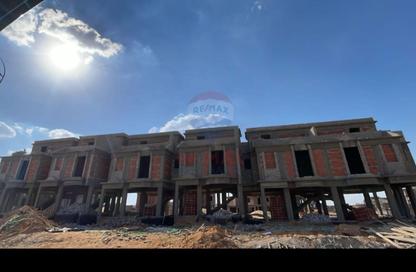 Townhouse - 3 Bedrooms - 4 Bathrooms for sale in Mountain View Chill Out Park - Northern Expansions - 6 October City - Giza