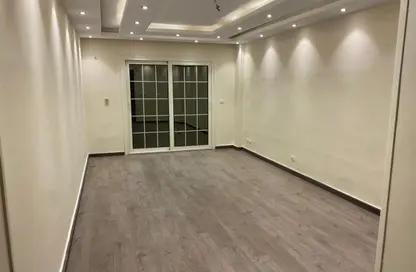 Apartment - 2 Bedrooms - 1 Bathroom for sale in Madinaty - Cairo