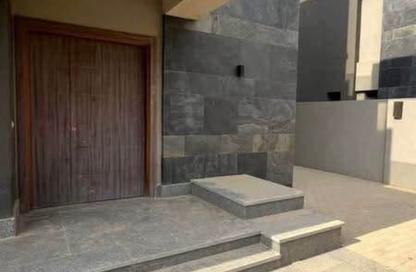 Villa - 5 - 5 for sale in Eastville - 5th Settlement Compounds - The 5th Settlement - New Cairo City - Cairo