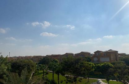 Apartment - 3 Bedrooms - 3 Bathrooms for sale in El Yasmeen - New Cairo City - Cairo