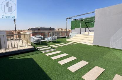 Apartment - 2 Bedrooms - 1 Bathroom for sale in Amorada New Cairo - 5th Settlement Compounds - The 5th Settlement - New Cairo City - Cairo