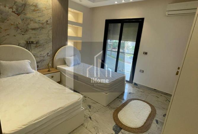 70091909 - Property Image 3