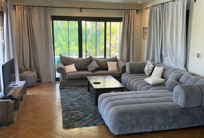 8721346 - Property Image 3