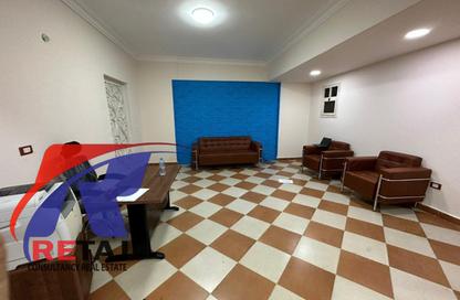 Apartment - 3 Bedrooms - 1 Bathroom for rent in Ibn Al Nafis St. - 6th Zone - Nasr City - Cairo