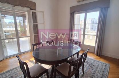 Apartment - 2 Bedrooms - 2 Bathrooms for rent in Zamalek - Cairo