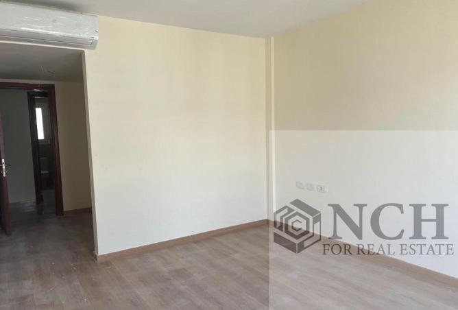 92967654 - Property Image 2