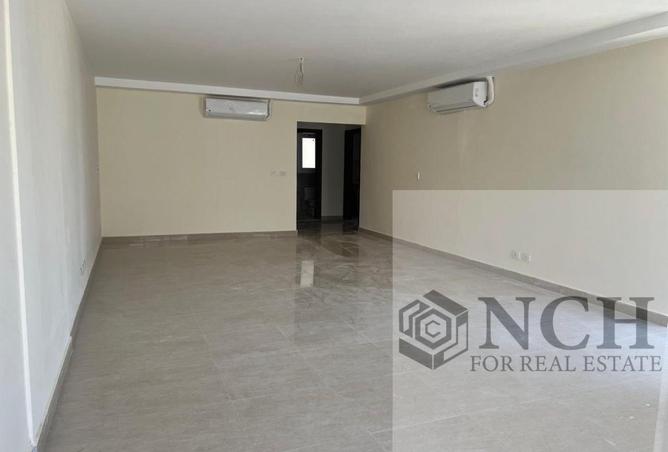 92967654 - Property Main Image