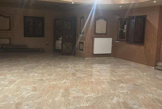 8572564 - Property Image 2