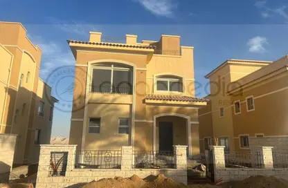 Villa - 6 Bedrooms - 5 Bathrooms for sale in Stone Park - 5th Settlement Compounds - The 5th Settlement - New Cairo City - Cairo
