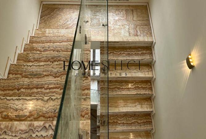 8412285 - Property Image 2