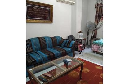Apartment - 3 Bedrooms - 1 Bathroom for sale in Dr Mohammed Al Nabawi Al Mohandes St. - Al Hadiqah Al Dawliyah - 7th District - Nasr City - Cairo