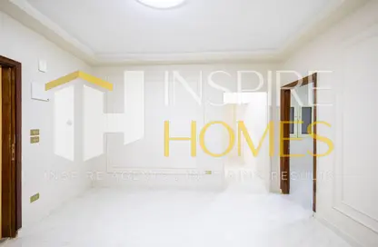 Apartment - 2 Bedrooms - 1 Bathroom for sale in Dara St. - Sidi Gaber - Hay Sharq - Alexandria
