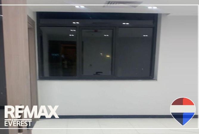 8710203 - Property Image 2