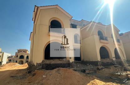 Townhouse - 3 Bedrooms - 4 Bathrooms for sale in Cavana Springs - Sarai - Mostakbal City Compounds - Mostakbal City - Future City - Cairo