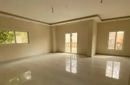 Apartment - 3 Bedrooms - 2 Bathrooms for rent in El Yasmeen 2 - El Yasmeen - New Cairo City - Cairo