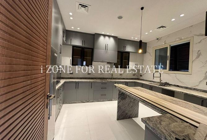 8571972 - Property Image 3