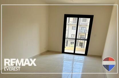 Apartment - 3 Bedrooms - 2 Bathrooms for sale in Ashgar Residence - Hay El Ashgar - Al Wahat Road - 6 October City - Giza