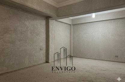 Apartment - 3 - 1 for sale in Mostafa Darwish St. - 6th Zone - Nasr City - Cairo