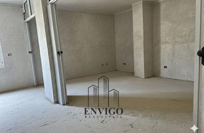 Apartment - 3 - 1 for sale in Mostafa Darwish St. - 6th Zone - Nasr City - Cairo