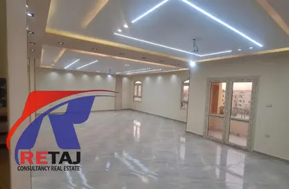 Apartment - 3 Bedrooms - 2 Bathrooms for rent in Gamal Abdel Nasser Axis - The 3rd Settlement - New Cairo City - Cairo