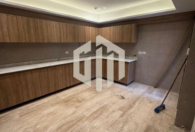 8527011 - Property Image 3