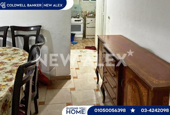 8704870 - Property Image 3