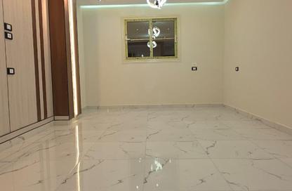 Apartment - 3 Bedrooms - 2 Bathrooms for sale in Gate 4 - Mena - Hadayek El Ahram - Giza