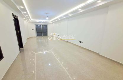 Apartment - 3 - 3 for sale in Stanley - Hay Sharq - Alexandria