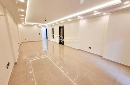 Apartment - 3 - 3 for sale in Stanley - Hay Sharq - Alexandria