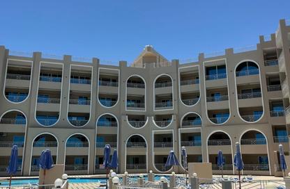 Apartment - Studio - 1 Bathroom for sale in El Hadaba District - Hurghada - Red Sea